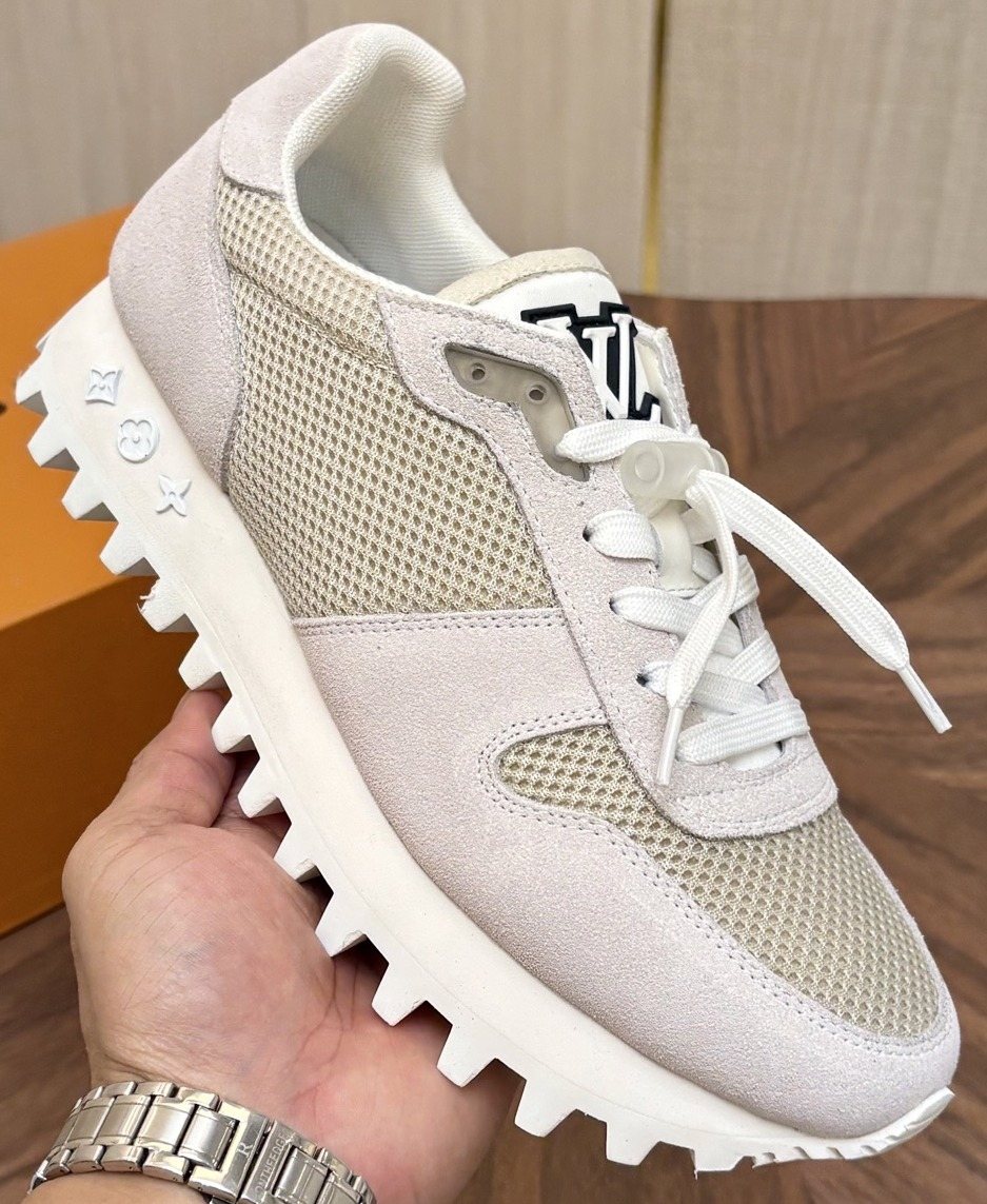 Louis Vuitton Color-Block Low-Top Sneakers