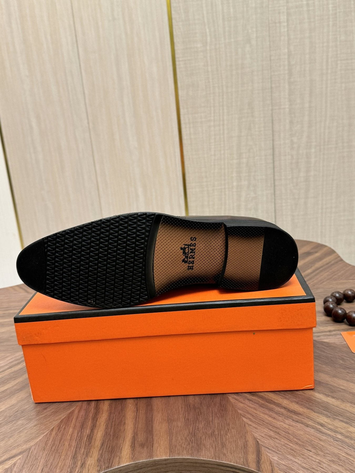 Hermès Polished Leather Lace-Up Dress Shoes